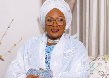Ogun Senator Hails Yemi Kolapo on Her Birthday