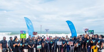 Union Bank Employees Promote Cleaner Waterways and Coastlines with Beach Cleanup
