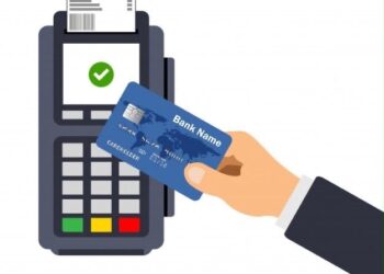 Debit Card vs Credit Card: How to Choose the Right Card for Every Expense